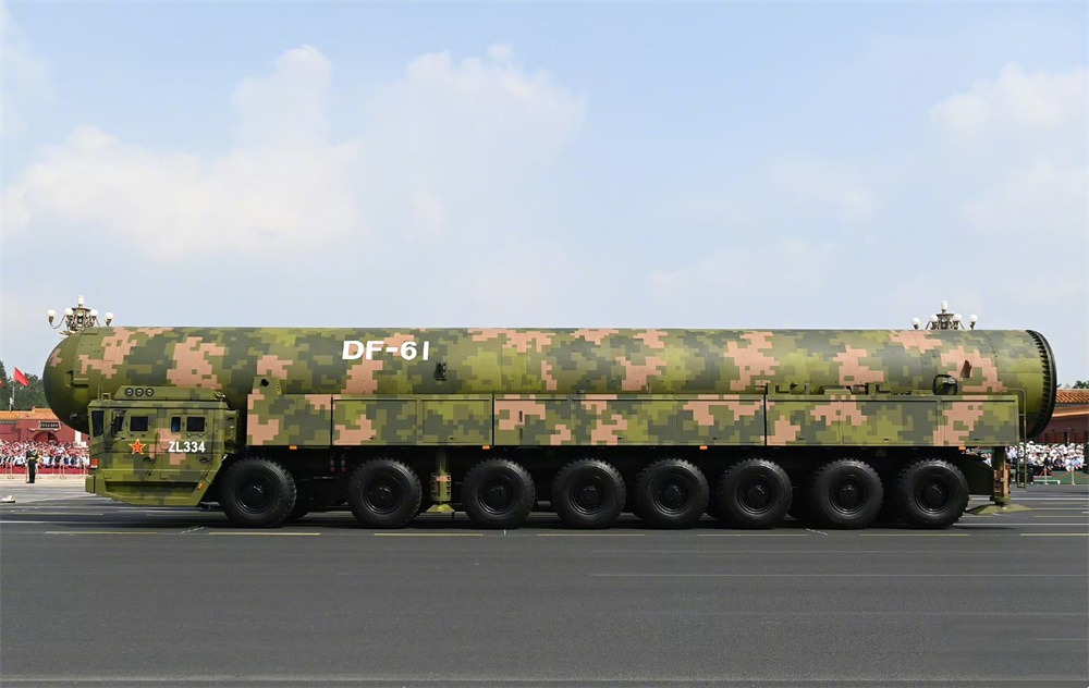 和新機(jī)電致敬9.3閱兵：以專業(yè)精神服務(wù)民生，與祖國共奮進(jìn)！